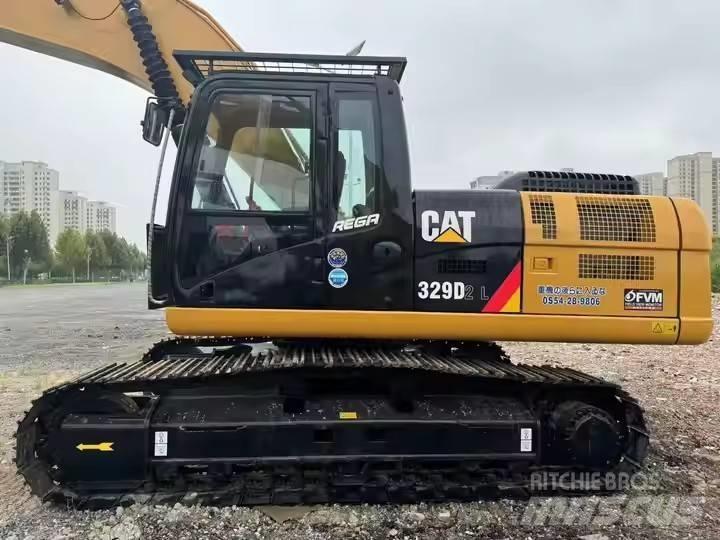 CAT CAT329D2L Väikeekskavaatorid 7t-12t