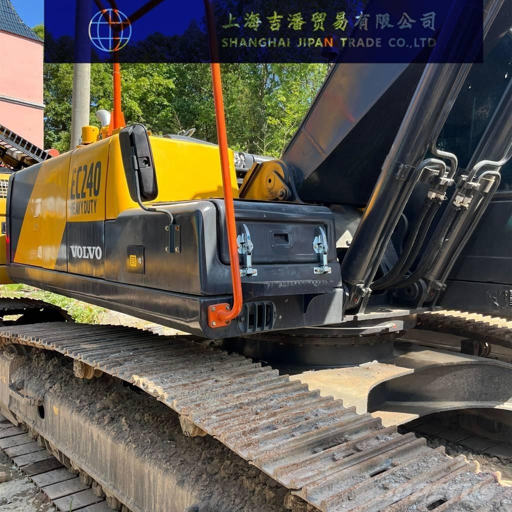 Volvo EC 240 C Roomikekskavaatorid