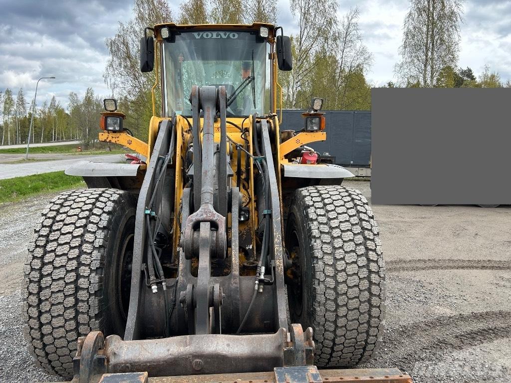 Volvo L 120 E Rataslaadurid