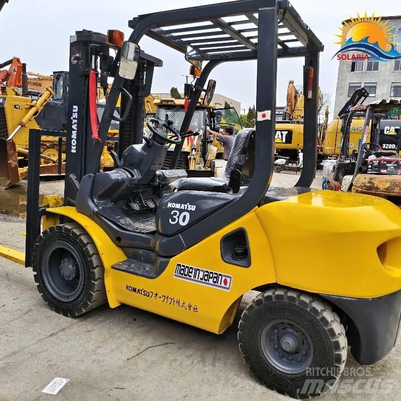 Komatsu 30 Diiseltõstukid