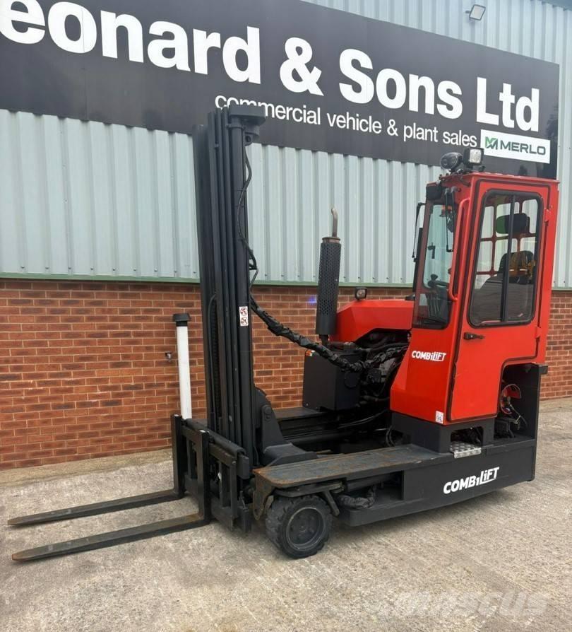Combilift C 3000 Külglaadurid