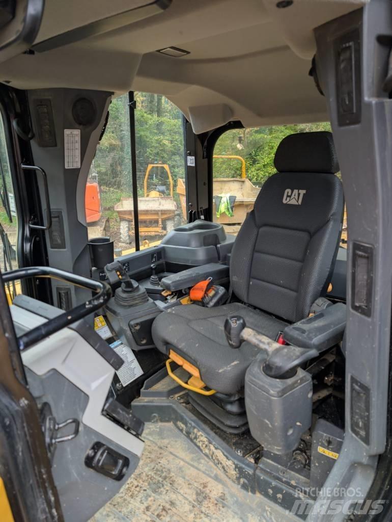 CAT D 6 LGP Buldooserid