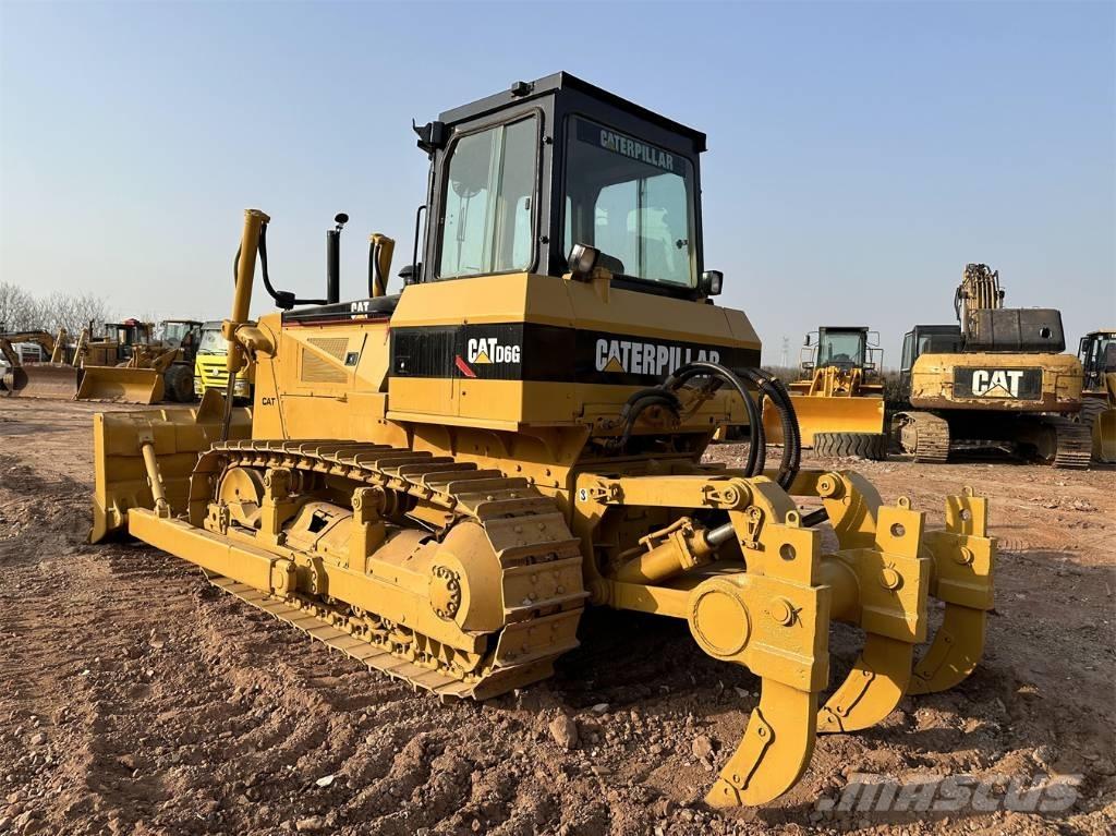 CAT D6G Buldooserid