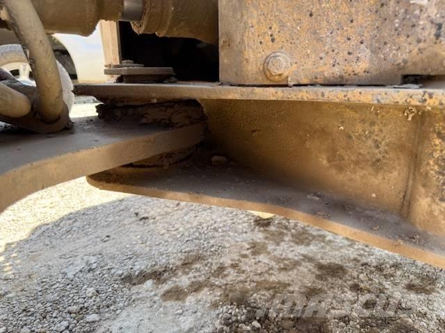 CAT 938 G II Rataslaadurid