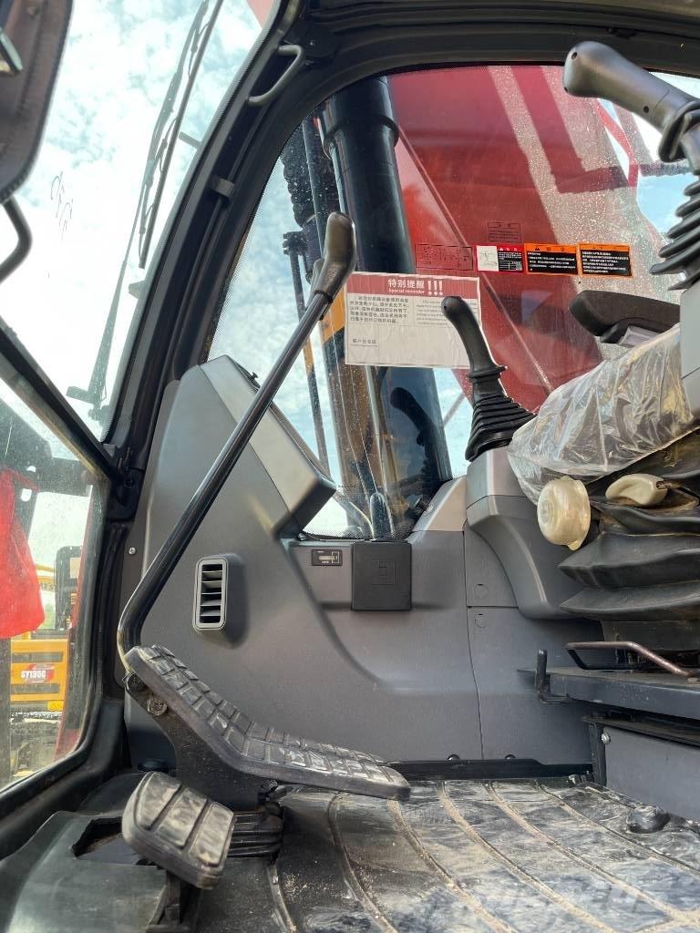 Doosan DX225LCA Roomikekskavaatorid