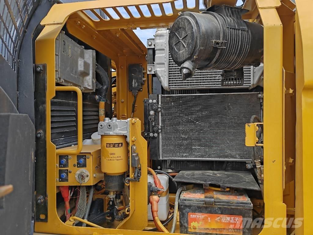 CAT 312 Roomikekskavaatorid