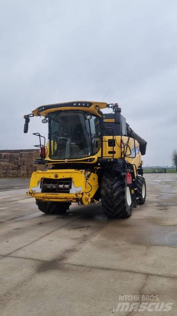 New Holland CR 8.80 Teraviljakombainid