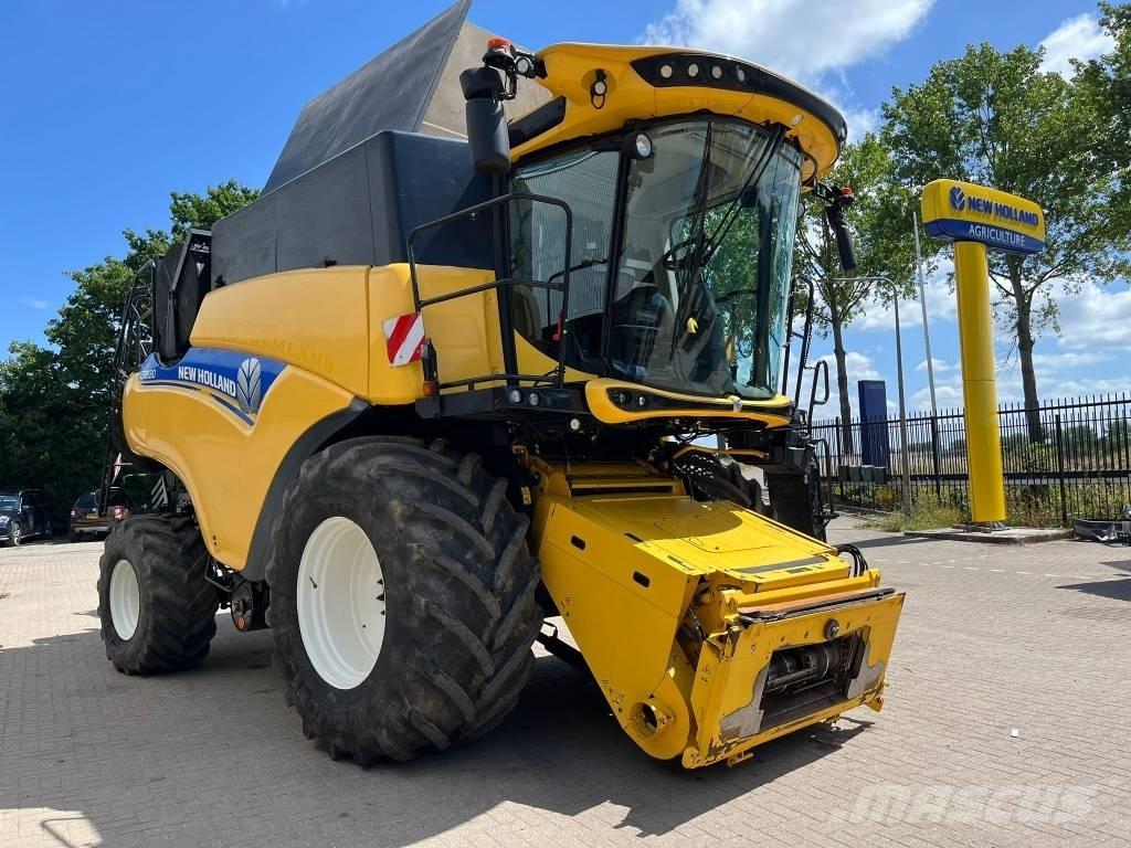 New Holland CR 8.80 Teraviljakombainid