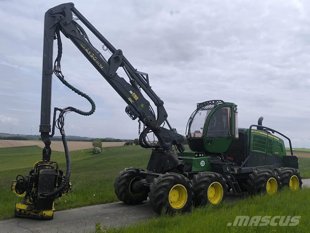 John Deere 1270 G Harvesterid