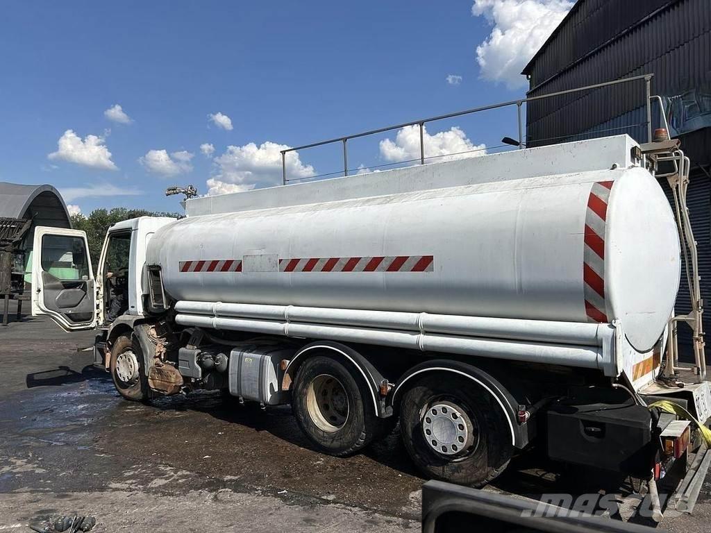 Renault 320 Tsisternveokid