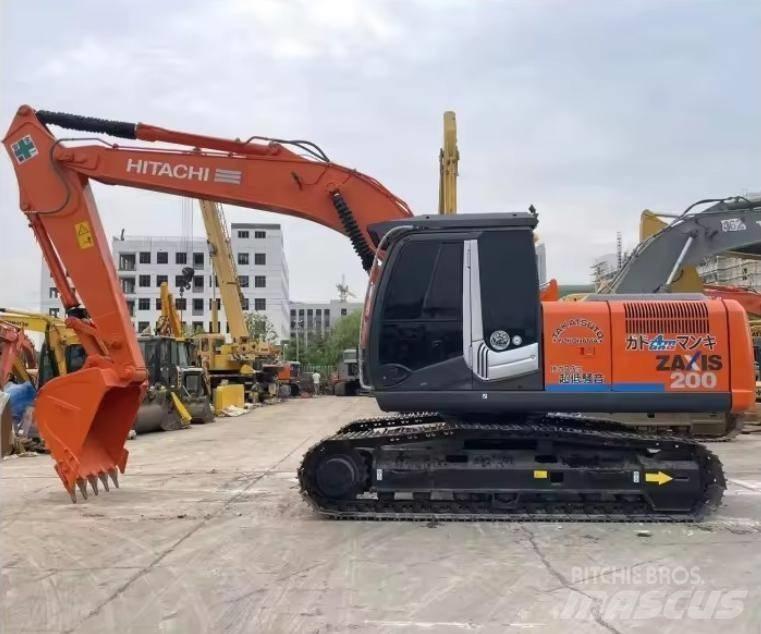 Hitachi ZX 200 Roomikekskavaatorid