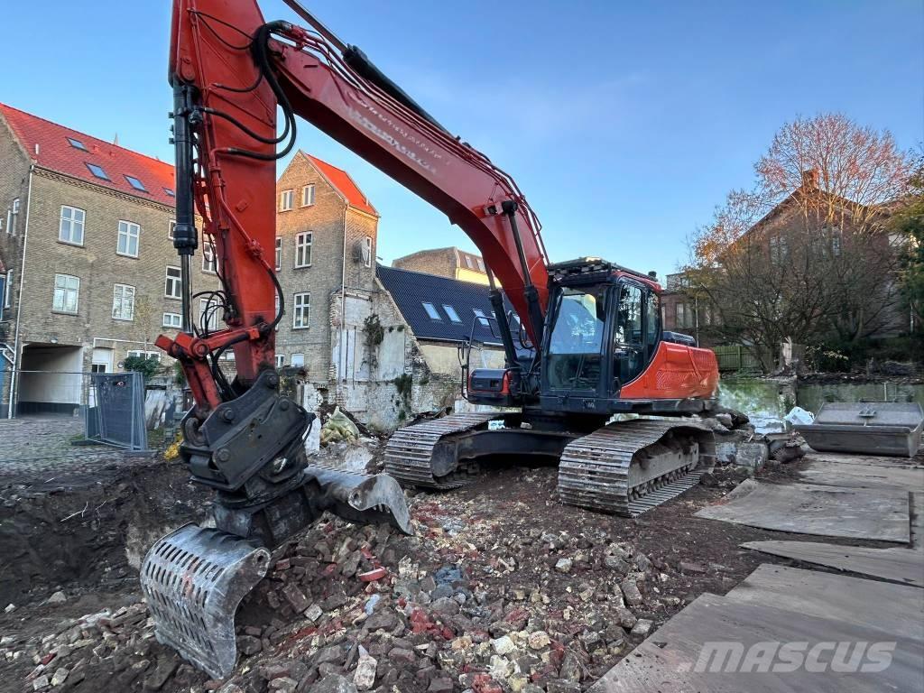 Doosan DX 255 LC-3 Roomikekskavaatorid