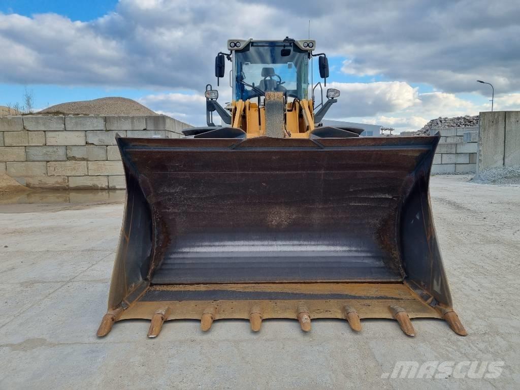 Liebherr 566 xpower Rataslaadurid