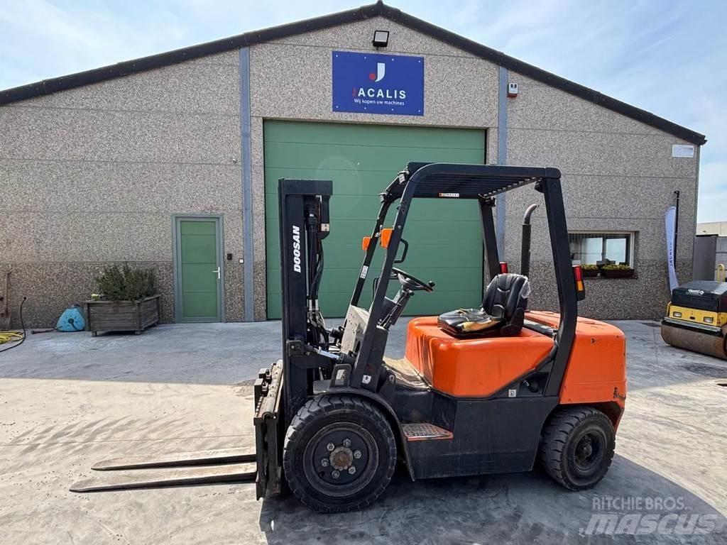 Doosan D30G D30G Kahveltõstukid - muud