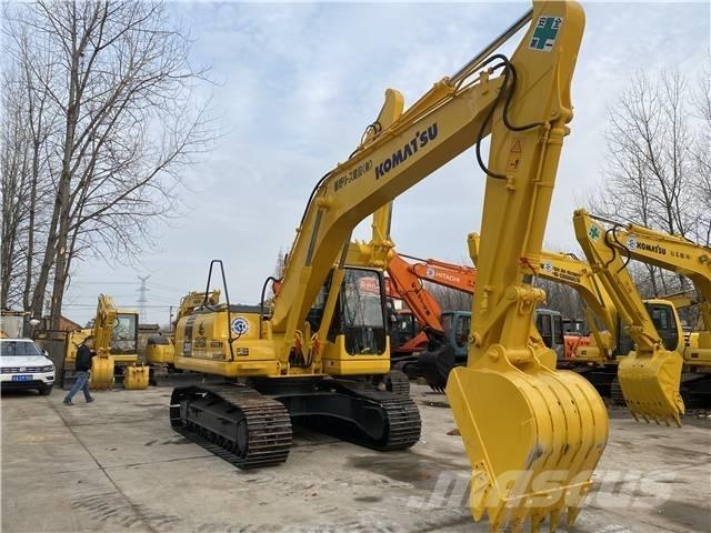 Komatsu PC200-7 Roomikekskavaatorid