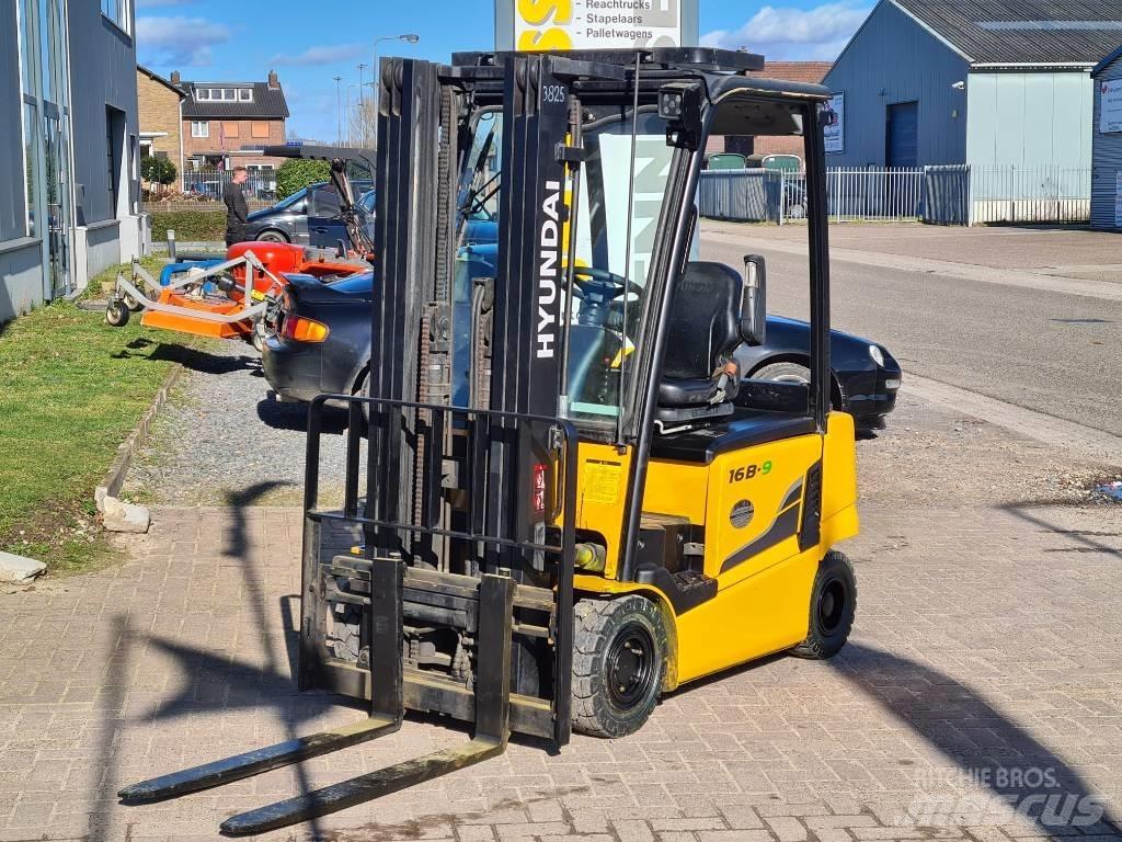 Hyundai 16 B-9 Elektritõstukid
