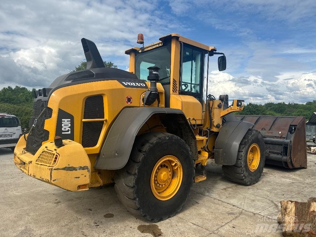 Volvo L 90 H Rataslaadurid