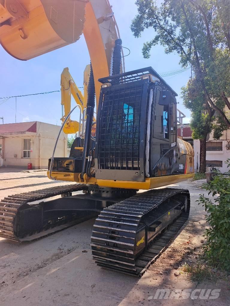 CAT 320D Roomikekskavaatorid