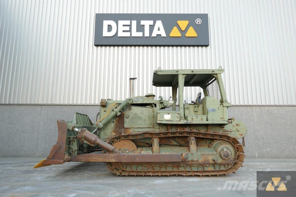 CAT D7F Ex-army Buldooserid