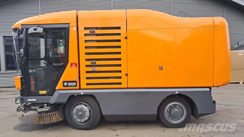 Ravo 540 CD Tänavapuhastusmasinad