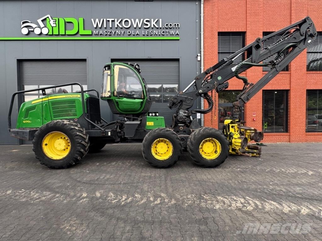 John Deere 1270 E Harvesterid