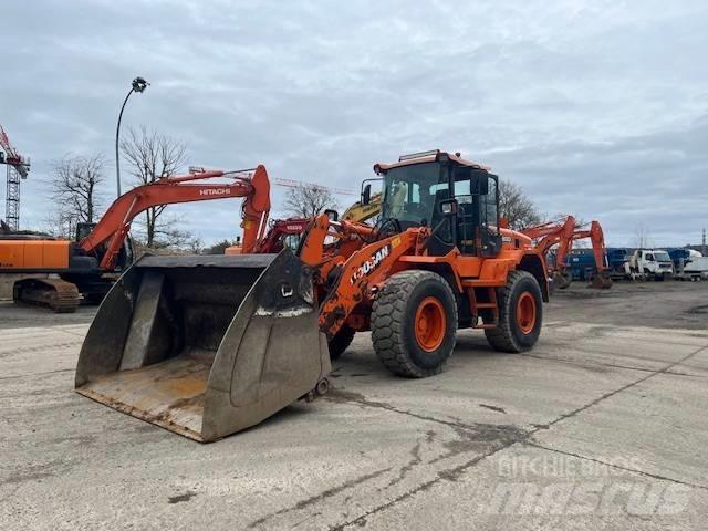 Doosan DL 200 Rataslaadurid
