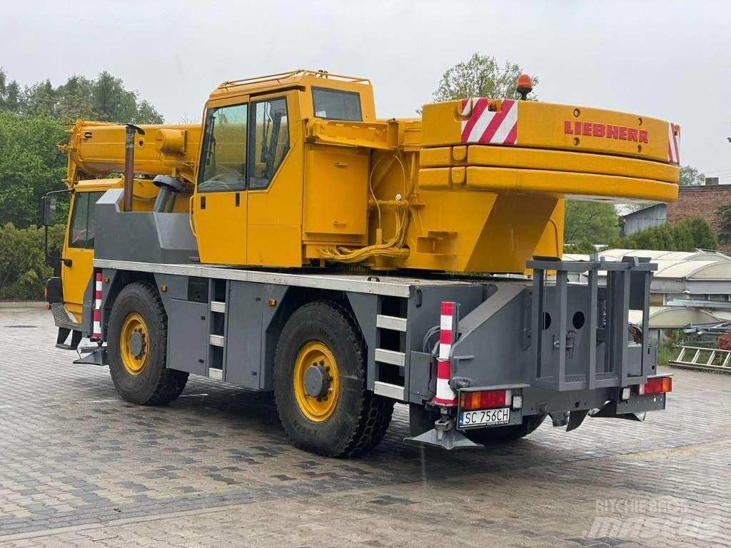 Liebherr LTM 1030/2 Maastikutõstukid