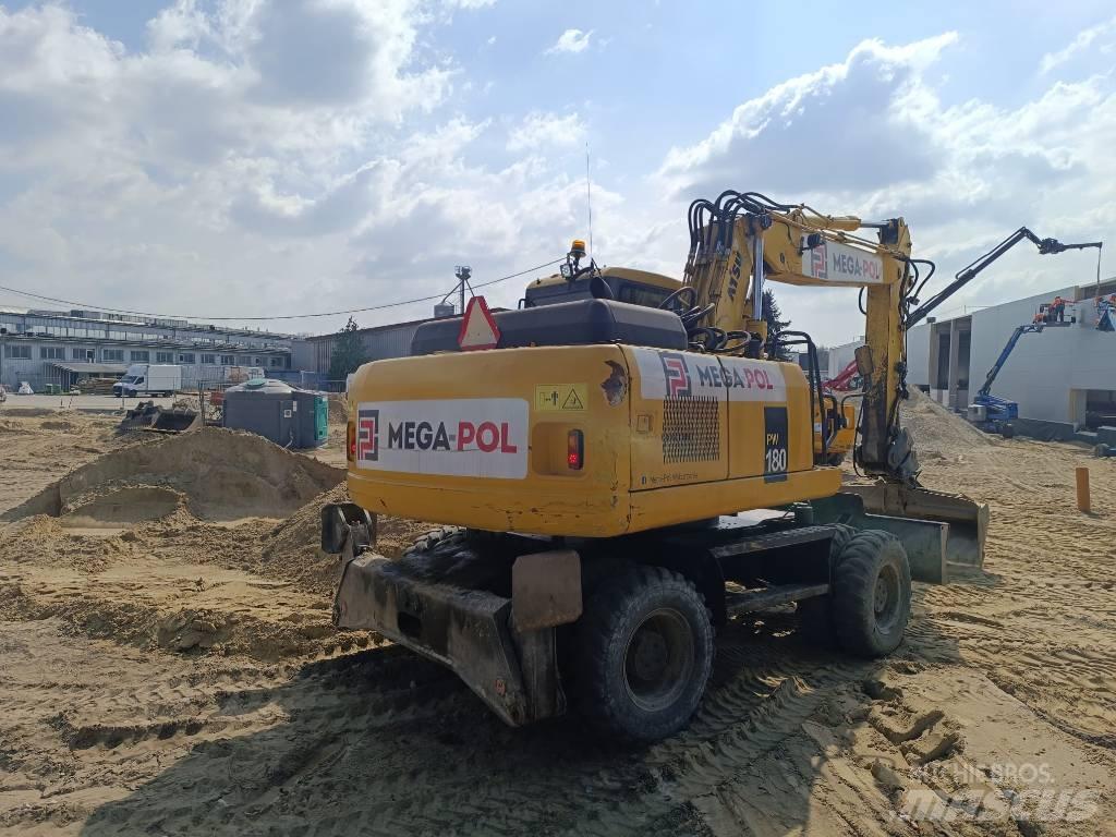 Komatsu PW180-7E0 Ratasekskavaatorid