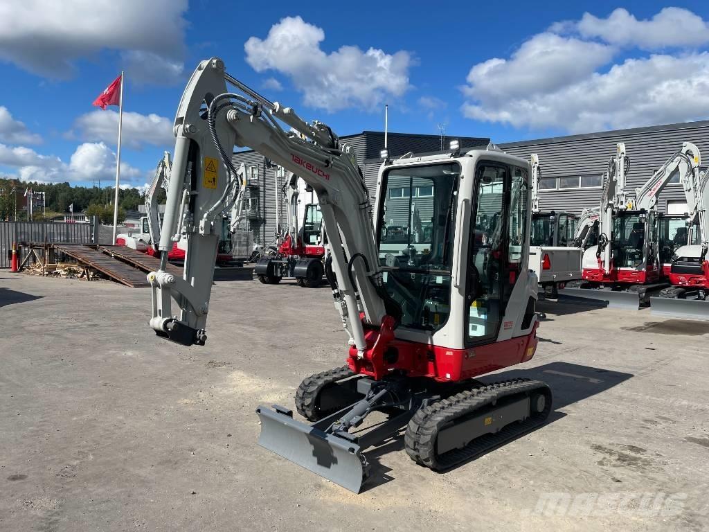 Takeuchi TB 225 Miniekskavaatorid < 7 t