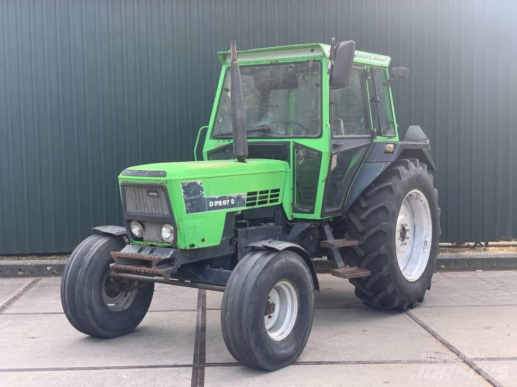 Deutz-Fahr D7207C Traktorid