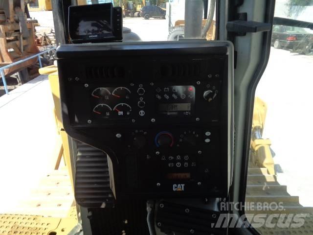 CAT D 6 R XL III Buldooserid