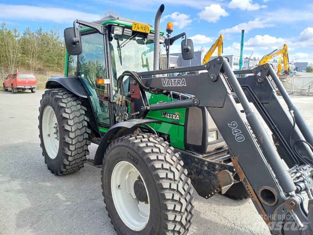Valtra A 85 Traktorid