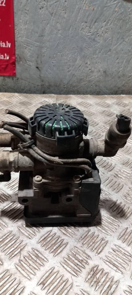 Scania R 440   1879275 Pidurid
