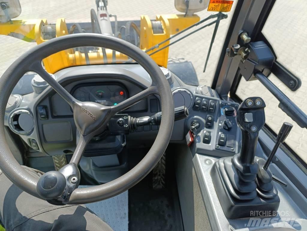 Volvo L 25 F Rataslaadurid
