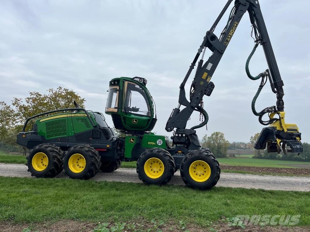 John Deere 1170G Harvesterid