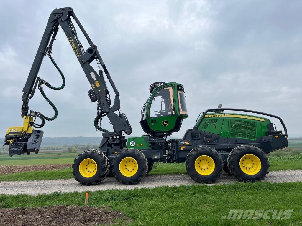 John Deere 1170G Harvesterid