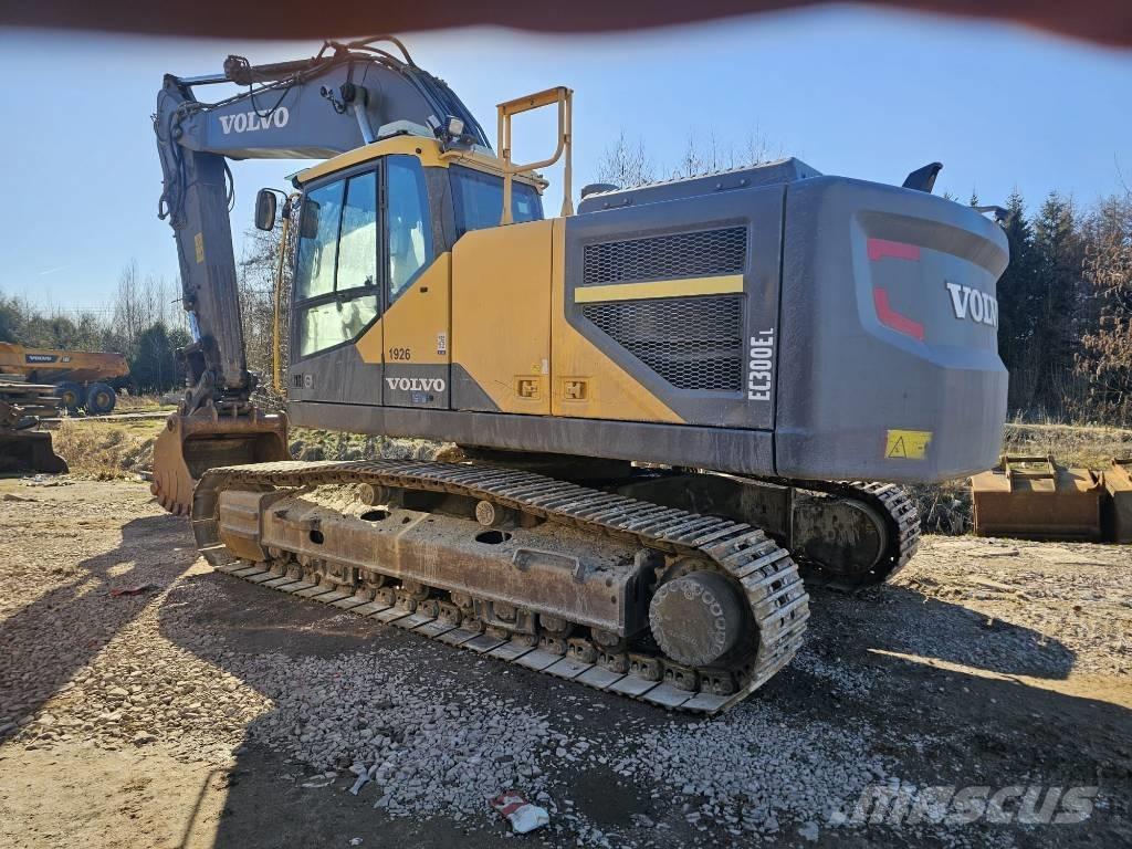Volvo EC 300 EL Roomikekskavaatorid