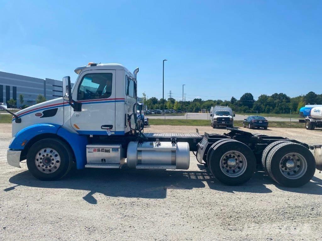 Peterbilt 579 Sadulveokid