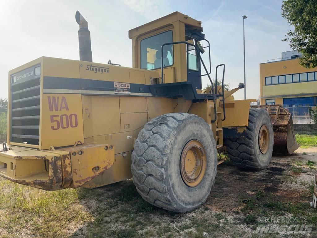 Komatsu WA 500-1 Rataslaadurid