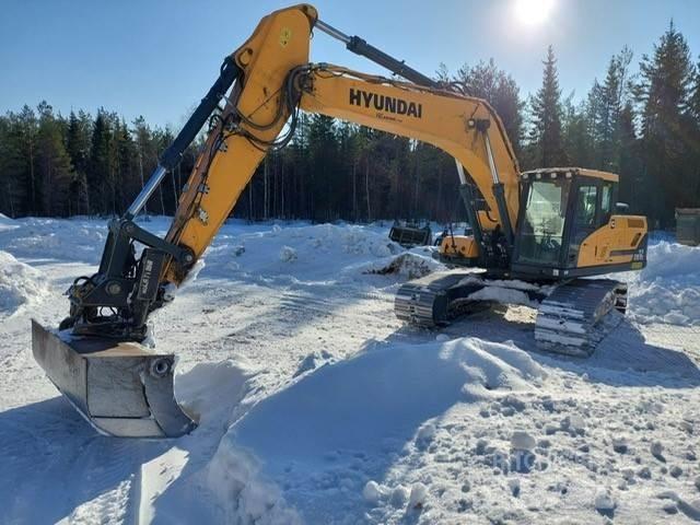Hyundai HX 260L Roomikekskavaatorid