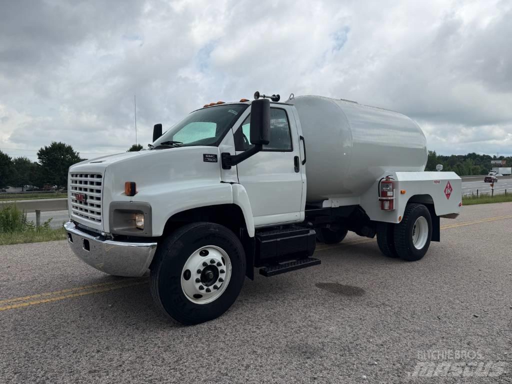 GMC C7500 Tsisternveokid