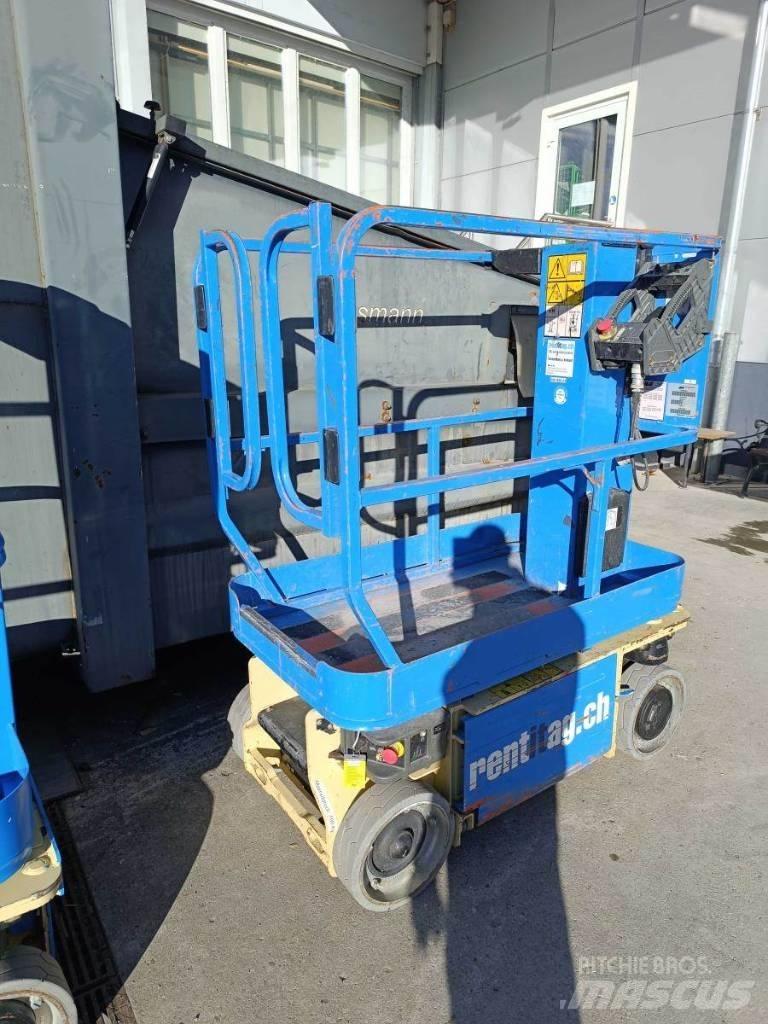 JLG 1230 ES Vertikaalsed mast tõstukid