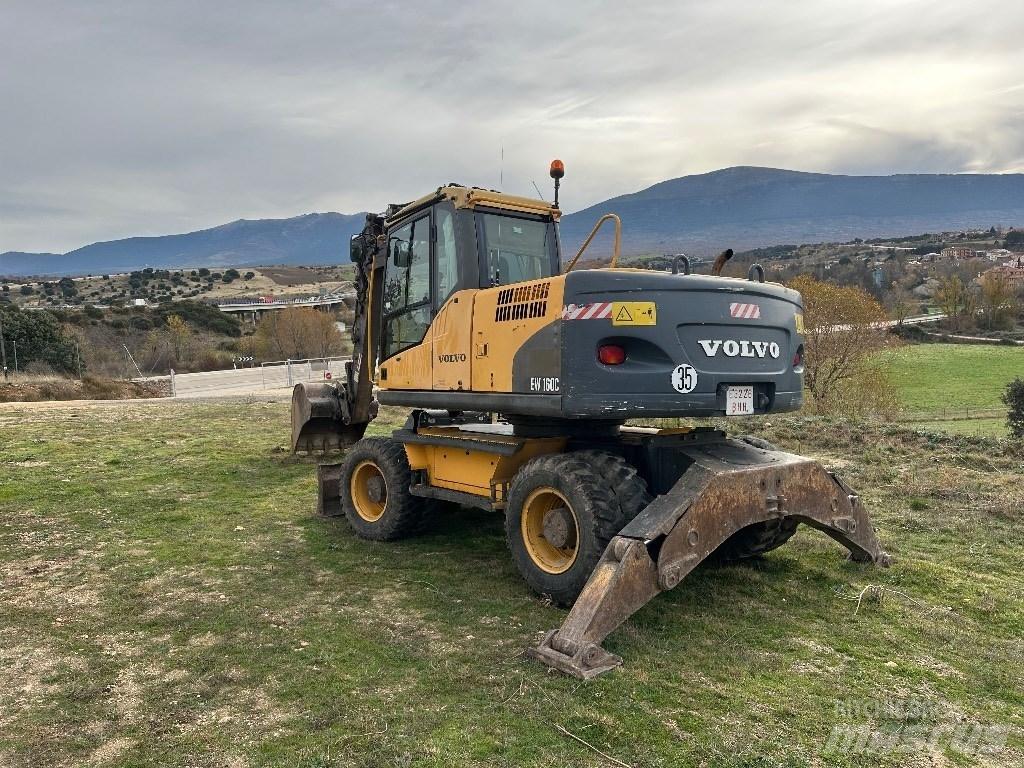 Volvo EW 140 C Ratasekskavaatorid