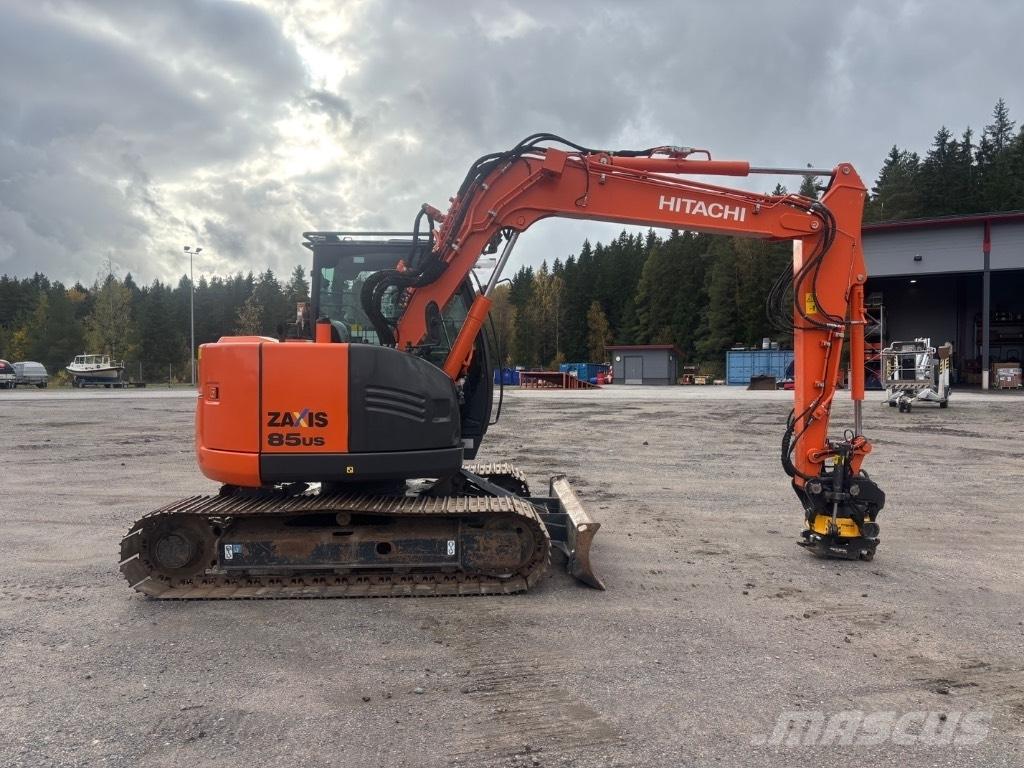Hitachi ZX 85 US-5A Väikeekskavaatorid 7t-12t