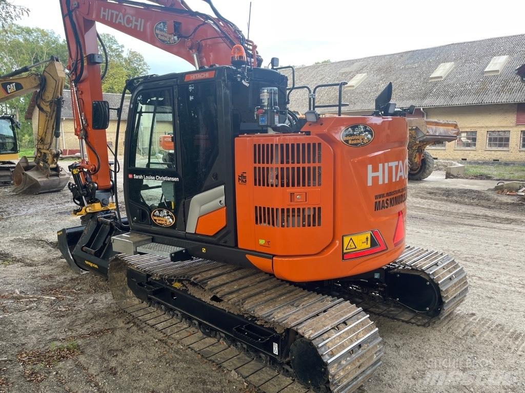 Hitachi ZX 135 US-7 Roomikekskavaatorid