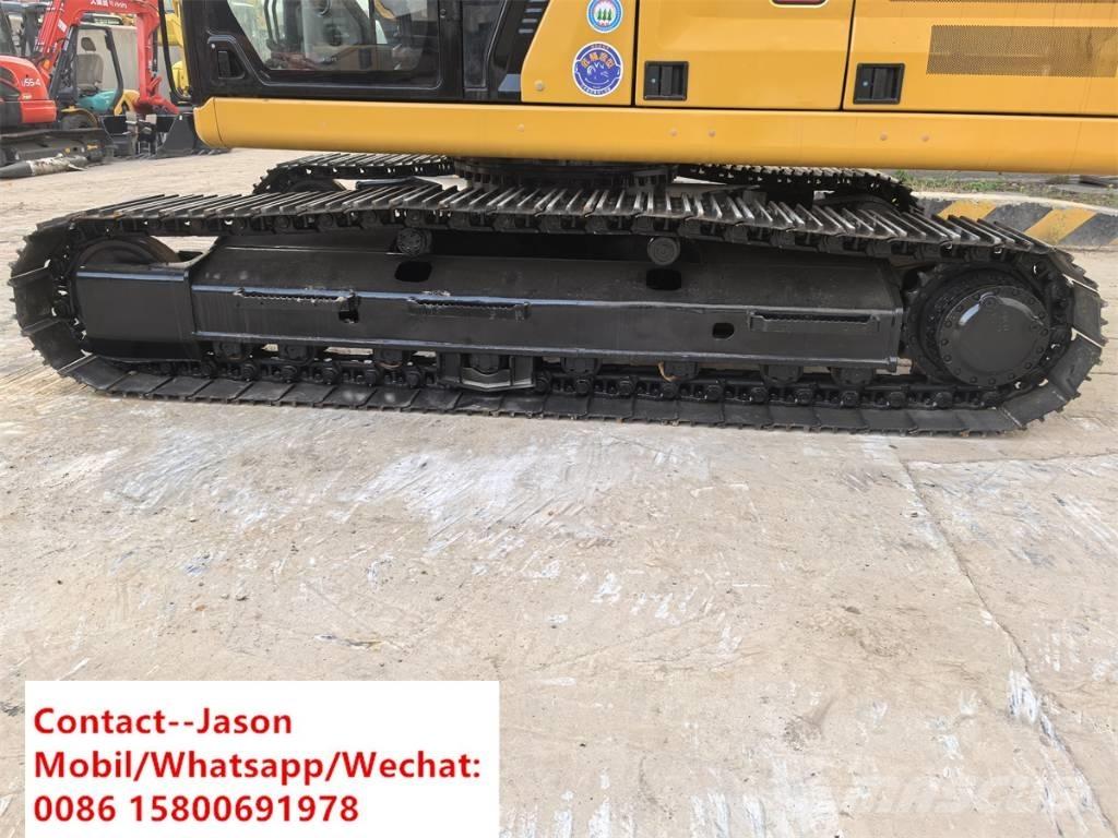 CAT 320 Roomikekskavaatorid