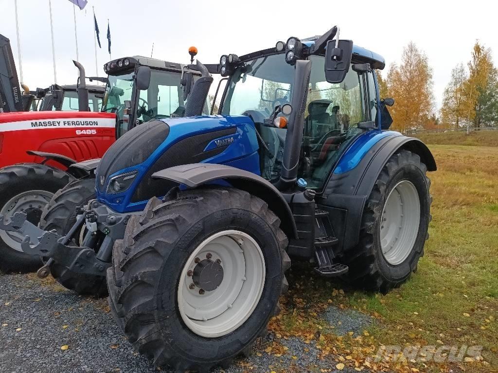 Valtra N174 E versu Traktorid