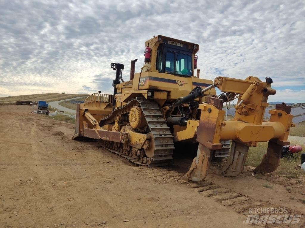 CAT D 9 R Buldooserid
