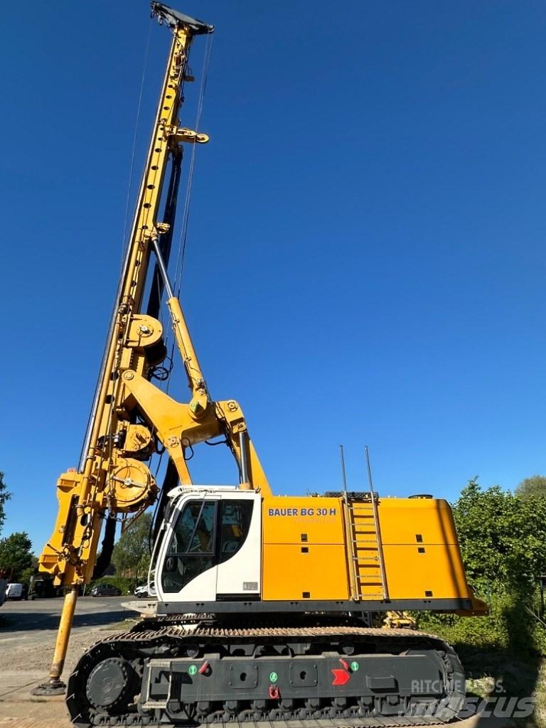 Bauer BG 30 H Raskepuurid