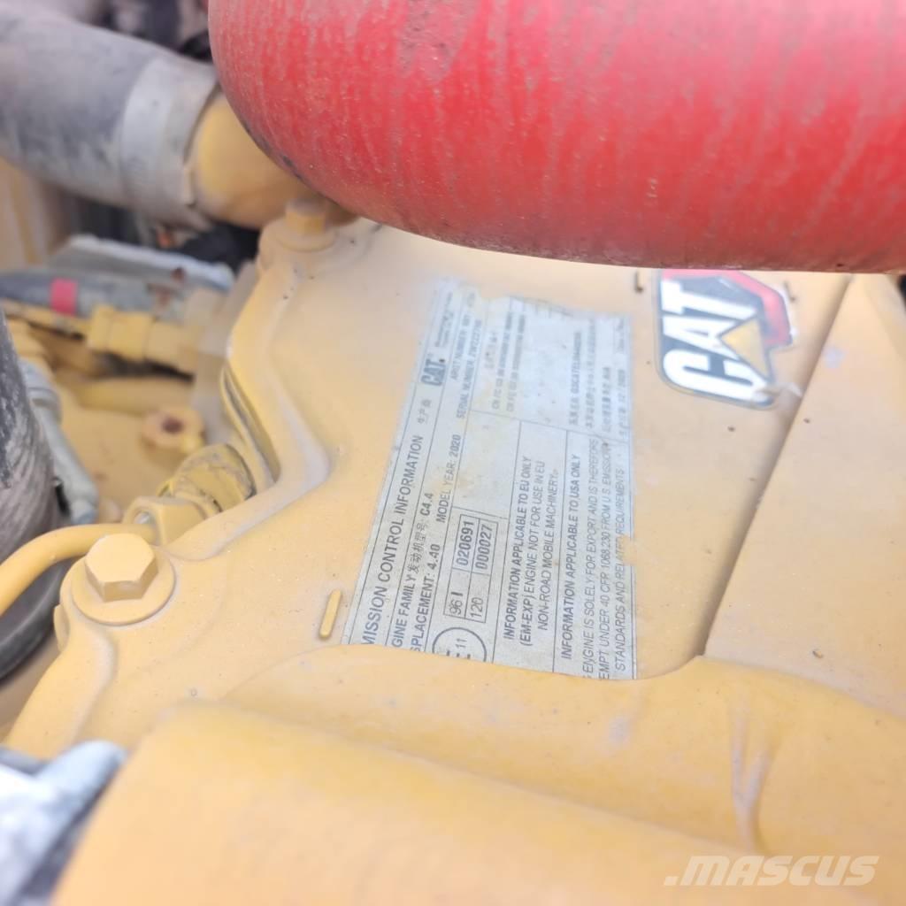 CAT 320 GC Roomikekskavaatorid